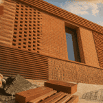 Facade brique contemporaine avec pose artisan